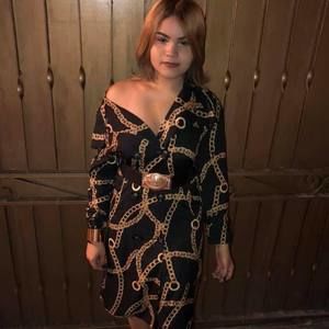 Meet your Posher, Yaniret